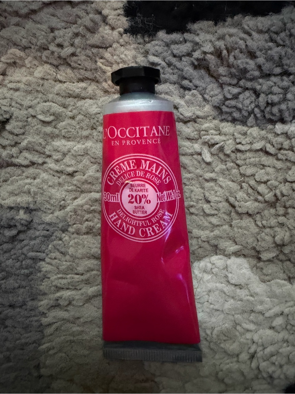 L'OCCITANE Rose Hand Cream Tube - Bright Pink